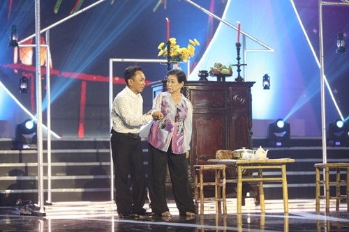 siu black dau xot khi con trai khong nhan ra me - 11