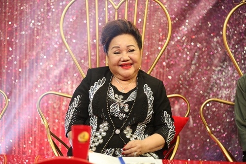 siu black dau xot khi con trai khong nhan ra me - 16