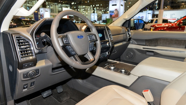 Ngắm SUV 8 chỗ Ford Expedition 2018 bằng xương, bằng thịt - Ảnh 15.