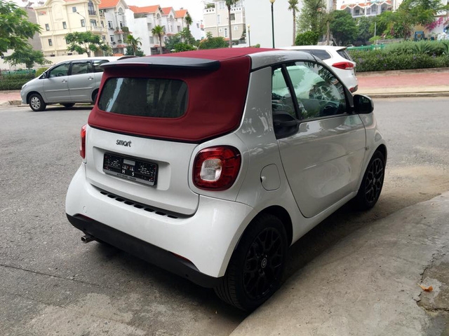 Chiêm ngưỡng bé hạt tiêu Smart ForTwo Cabriolet 2016 hơn 1 tỷ Đồng tại Việt Nam - Ảnh 10.