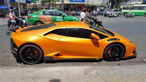 lamborghini-huracan-novara-edizione-o-tp-hcm-1