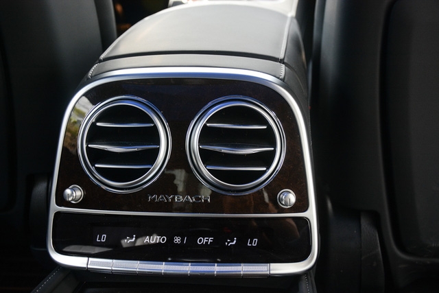 Chi tiết xe siêu sang Mercedes-Maybach S400 4Matic nhưng giá chỉ bằng xe sang - Ảnh 12.