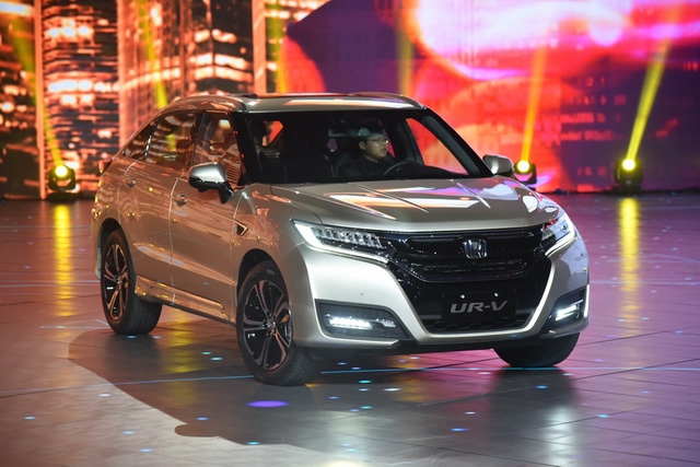 SUV lai Coupe Honda UR-V chính thức được bán ra, giá từ 814 triệu Đồng - Ảnh 4.