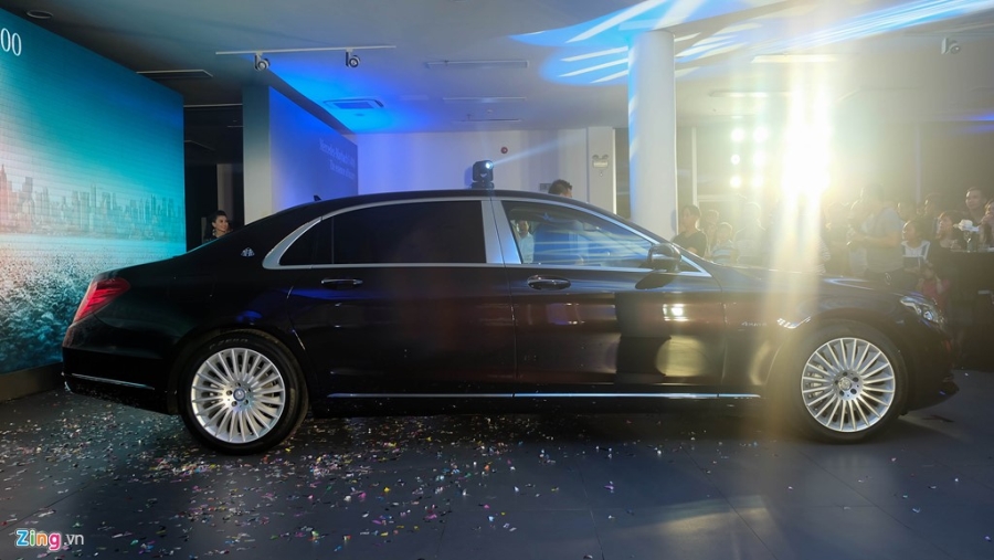 Anh chi tiet Mercedes-Maybach S400 gia 6,89 ty dong tai VN hinh anh 4