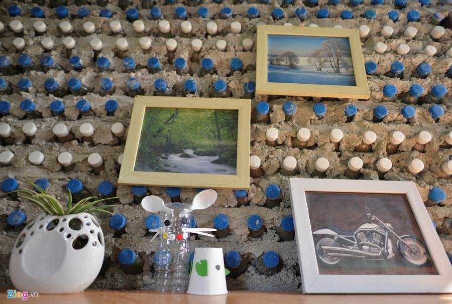 Ngoi nha ky la o Ha Noi duoc lam tu 8.800 vo chai nhua hinh anh 3