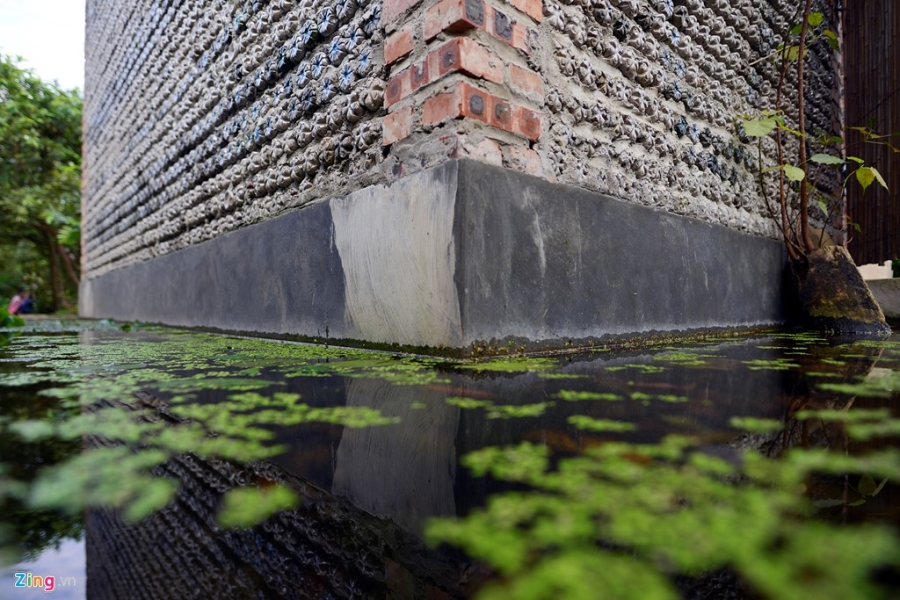 Ngoi nha ky la o Ha Noi duoc lam tu 8.800 vo chai nhua hinh anh 10