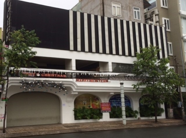 Dinh chi hoat dong vu truong tai tieng V18 Club o mien Tay hinh anh 1