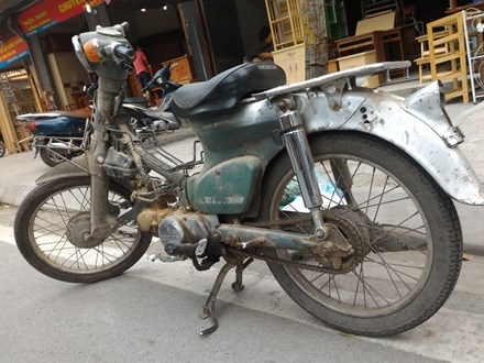 Những chiếc xe 'dã chiến' giữa lòng Thủ đô ảnh 1