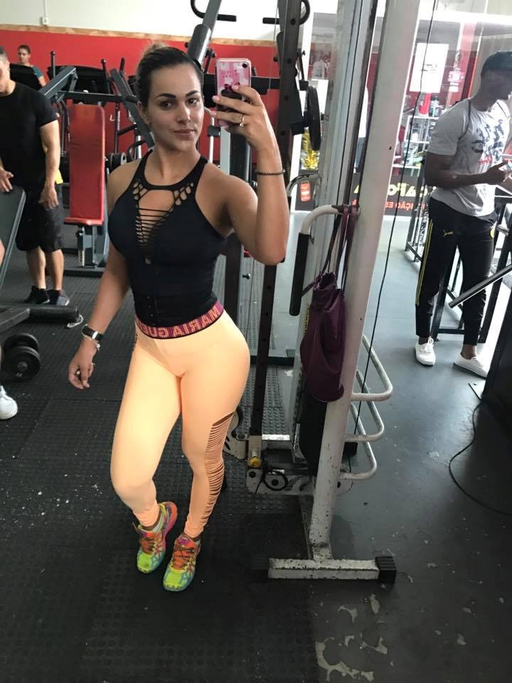 Tran dau nghiep du duoc the gioi biet den nho trong tai sexy hinh anh 6
