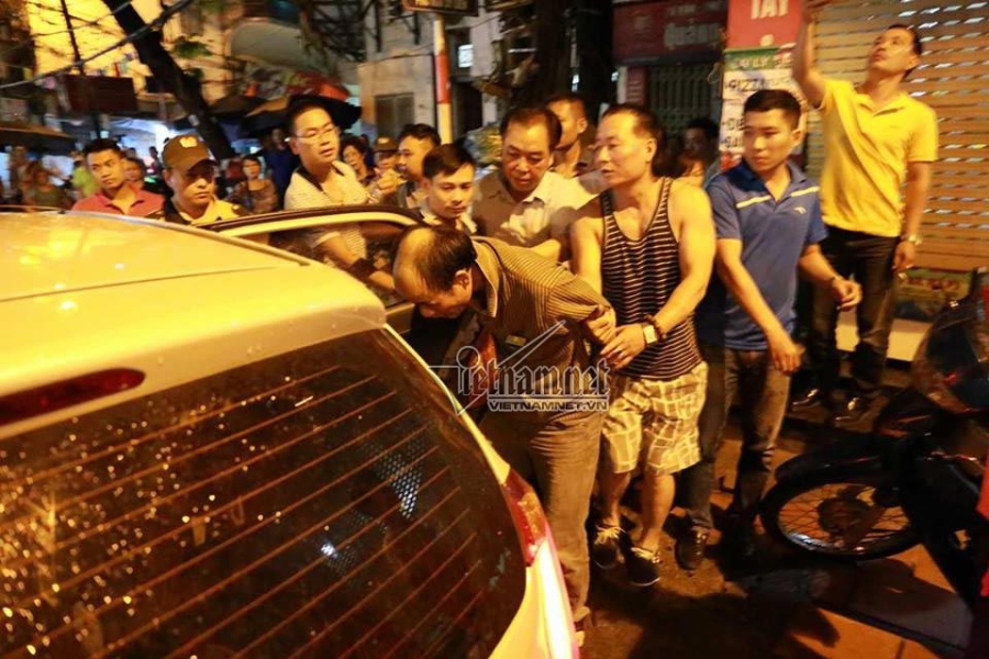 cố thủ, công an, ngáo đá