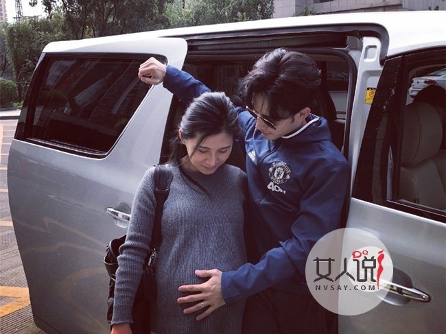 thanh-vien-nhom-nhac-hot-nhat-trung-quoc-danh-vo-den-say-thai-2