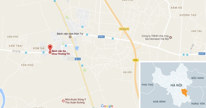 Truong khoa benh vien huyen bi nguoi nha benh nhan tong tien hinh anh 2