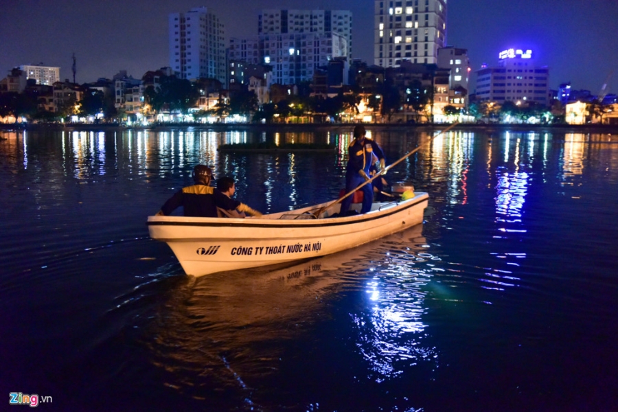 Trang dem vot ca chet o ho Hoang Cau hinh anh 3