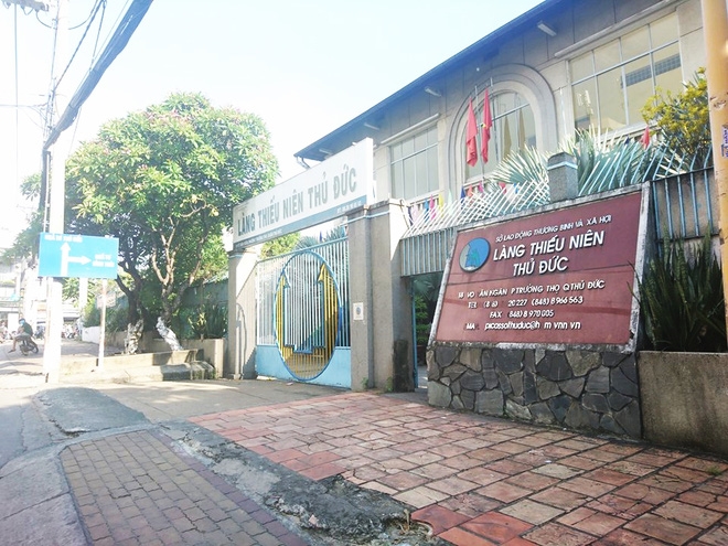 Vụ hai đứa trẻ bị bỏ rơi ở Thủ Đức: Sau 3 ngày day dứt, người mẹ đã đến nhận lại con - Ảnh 3.