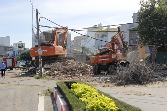 Đã phá bỏ hoàn toàn căn nhà cuối cùng trên Quốc lộ 51B - Ảnh 3. Đã phá bỏ hoàn toàn căn nhà cuối cùng trên Quốc lộ 51B - Ảnh 3.
