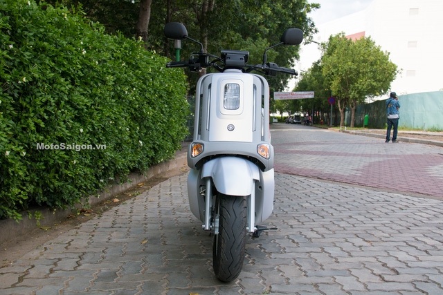 Cận cảnh xe ga kiểu dáng lạ Yamaha QBIX 125 ABS tại Việt Nam - Ảnh 2.