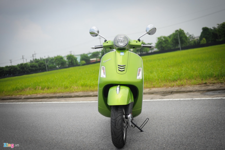 Vespa GTS 125 2017 sap ban tai Viet Nam hinh anh 4