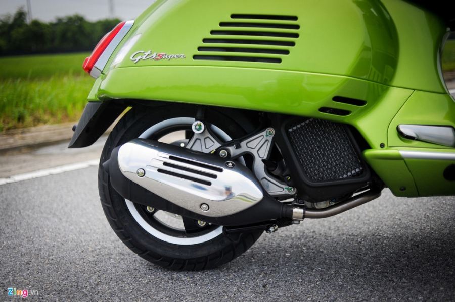 Vespa GTS 125 2017 sap ban tai Viet Nam hinh anh 11