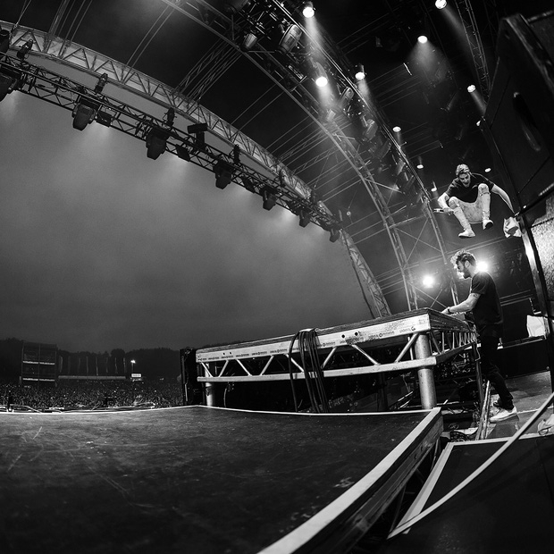 Xôn xao tin The Chainsmokers đi tour sang Việt Nam vào 14/9 - Ảnh 10.
