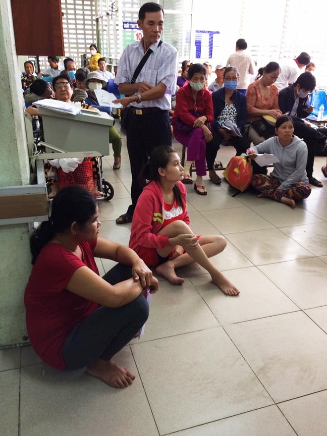 “Giữ mẹ hay giữ con” – câu chuyện xót lòng của thai phụ 20 tuổi đang cận kề án tử - Ảnh 9. “Giữ mẹ hay giữ con” – câu chuyện xót lòng của thai phụ 20 tuổi đang cận kề án tử - Ảnh 9.