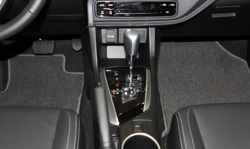 altis-sport-toyota-lam-moi-sedan-8