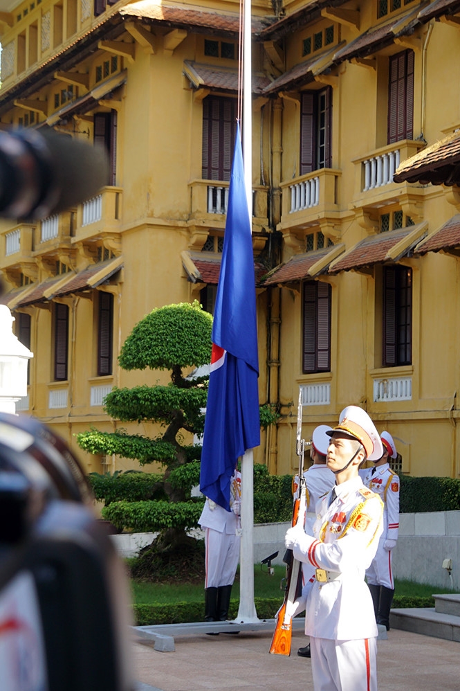 Cận cảnh Lễ thượng cờ ASEAN năm 2017 - ảnh 7