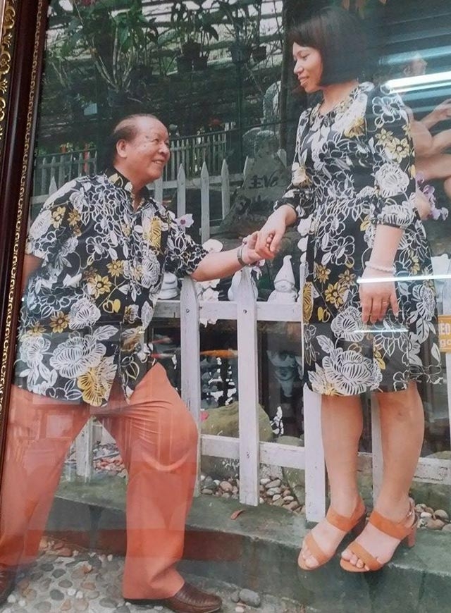 cu ong 80 lay vo 28 tuoi, sinh lien 2 con - 8