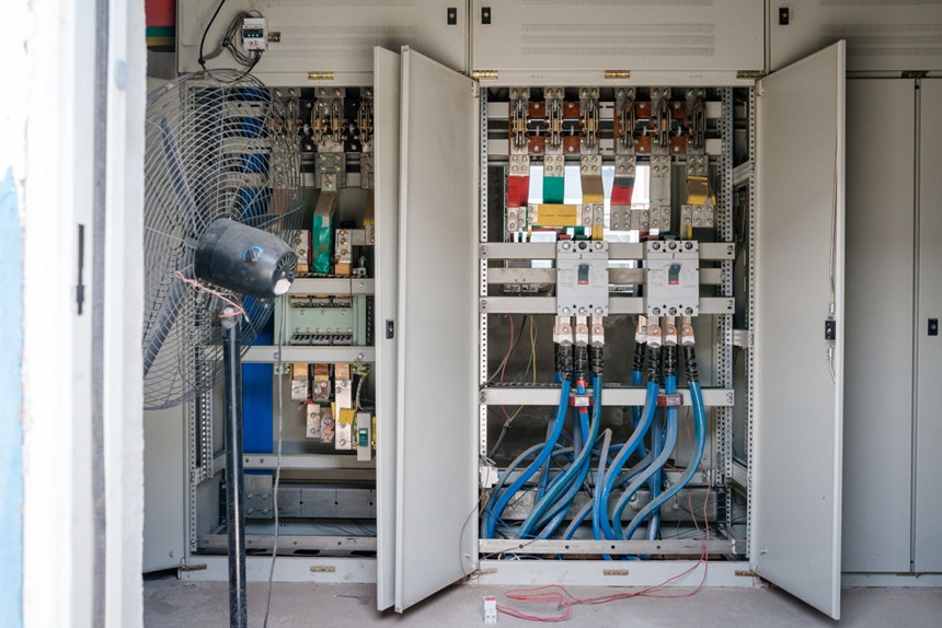 Mỏ Bitcoin lớn nhất TG: Ngày thu 7 triệu USD, tiền điện 39.000 USD hình ảnh 11 Mo Bitcoin lon nhat TG: Ngay thu 7 trieu USD, tien dien 39.000 USD hinh anh 11