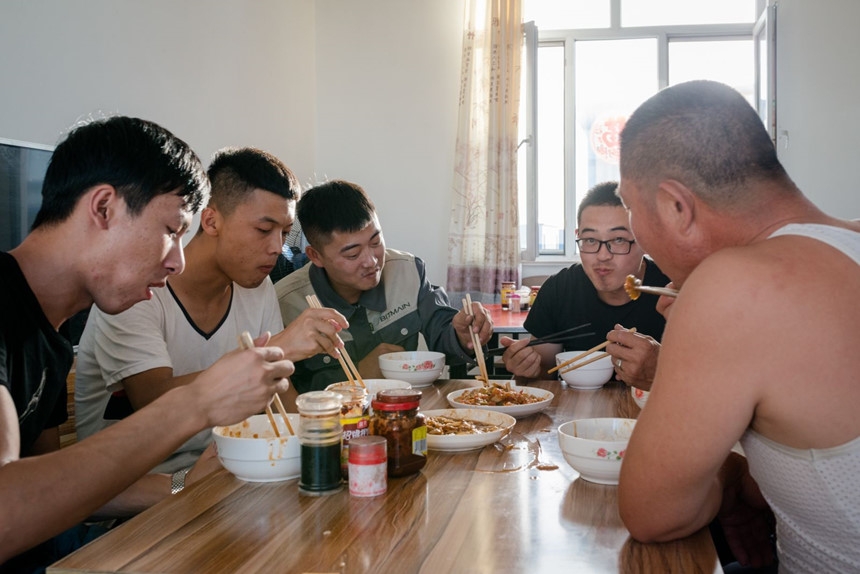 Mỏ Bitcoin lớn nhất TG: Ngày thu 7 triệu USD, tiền điện 39.000 USD hình ảnh 15 Mo Bitcoin lon nhat TG: Ngay thu 7 trieu USD, tien dien 39.000 USD hinh anh 15