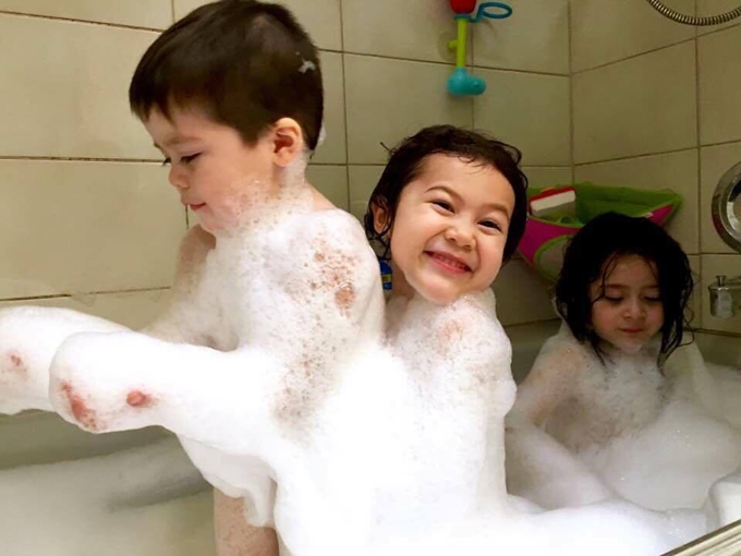 cuoc-song-tai-mien-que-canada-cua-ba-me-viet-3-con-13