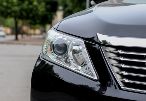 toyota-camry-2013-gia-tri-xe-nhat-tai-viet-nam-2