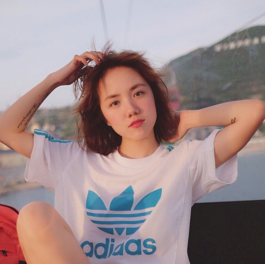 Do nhan sac anh chi em cua nguoi noi tieng trong showbiz Viet hinh anh 5