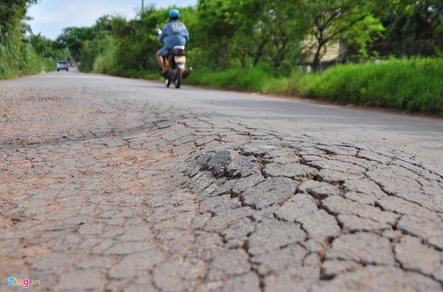 Dan lan da ra duong chan oto ne tram BOT hinh anh 2