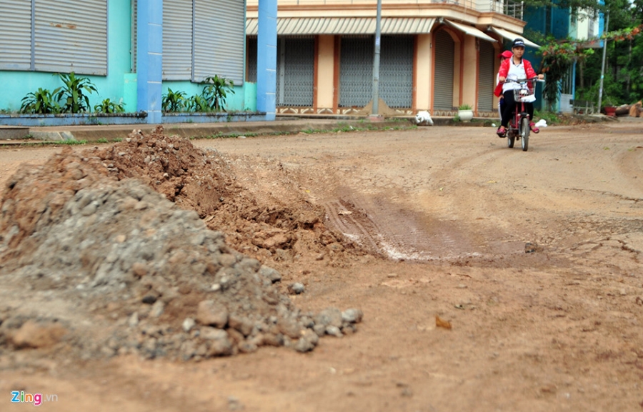 Dan lan da ra duong chan oto ne tram BOT hinh anh 15