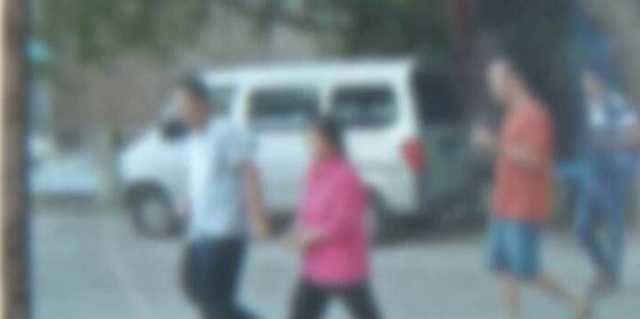 soc: ba noi va ba ngoai cung nhau nem chau gai sinh non vao thung rac o tq - 4