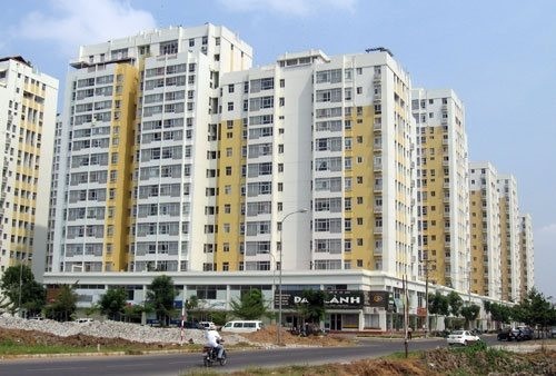 Với mức giá 19-20 triệu đồng/m2 và lãi suất 8,2%/năm thì người thu nhập thấp vẫn khó với tới nhà ở xã hội. (Ảnh: int)