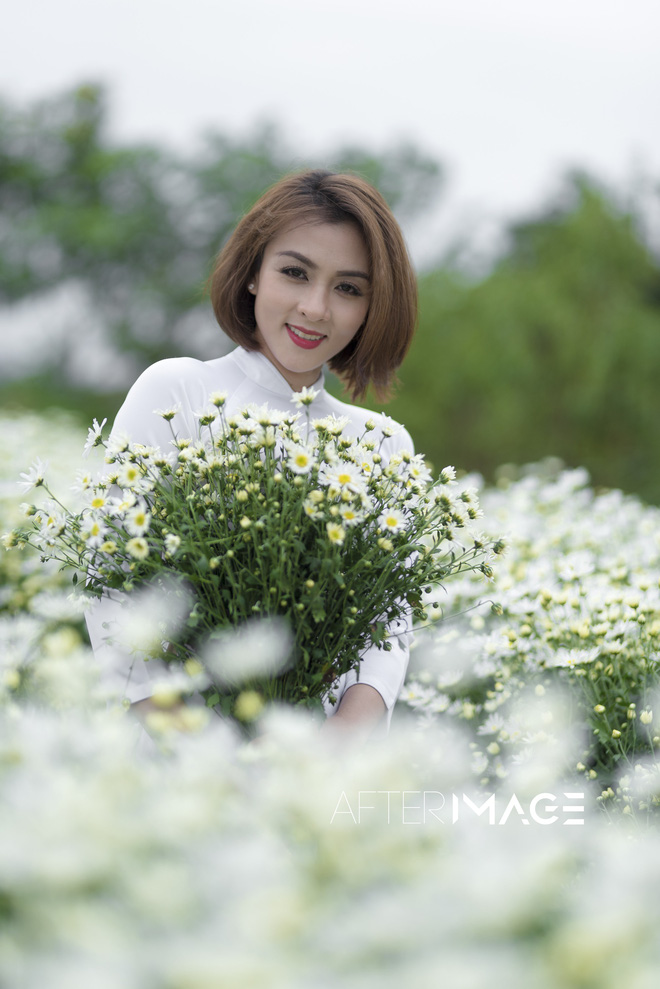 2 năm trước, diễn viên này cắt đầu trọc, xăm mình nhưng giờ lại nữ tính đến bất ngờ! 2 năm trước, diễn viên này cắt đầu trọc, xăm mình nhưng giờ lại nữ tính đến bất ngờ!