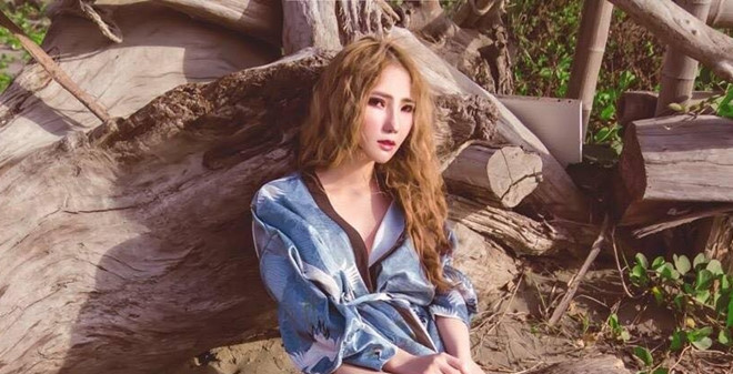 Đài Loan bắt giữ người mẫu mời gọi khiêu dâm trên mạng xã hội Đài Loan bắt giữ người mẫu mời gọi khiêu dâm trên mạng xã hội