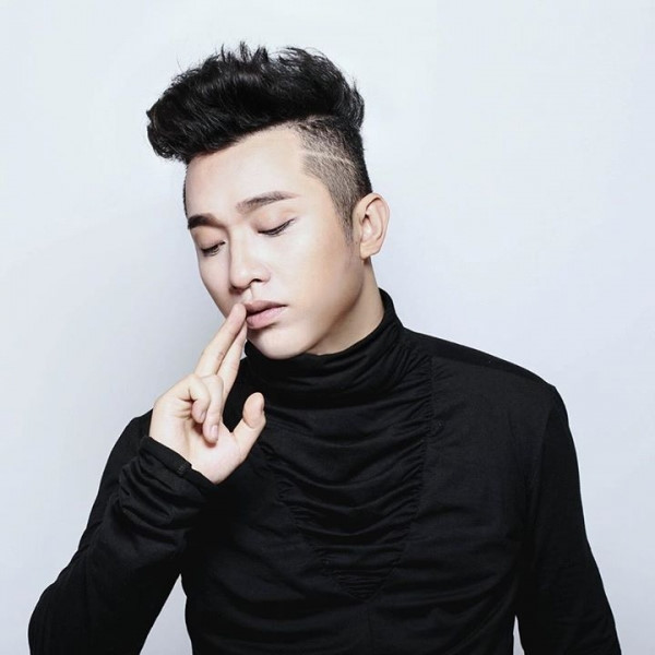 Yanbi: Tôi hoảng loạn, tự kỷ khi bị khán giả tẩy chay Yanbi: Tôi hoảng loạn, tự kỷ khi bị khán giả tẩy chay