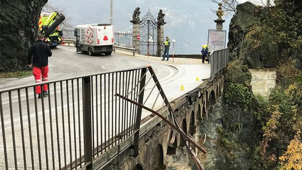 Bí ẩn tiếng thét trong chiếc xe mất lái của cô gái thừa kế nóng bỏng nhất nước Nga Bí ẩn tiếng thét trong chiếc xe mất lái của cô gái thừa kế nóng bỏng nhất nước Nga