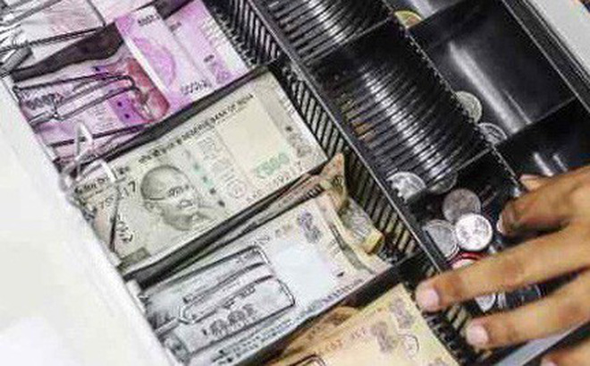 Dân Ấn Độ phẫn nộ về thông tin Trung Quốc in tiền rupee Dân Ấn Độ phẫn nộ về thông tin Trung Quốc in tiền rupee