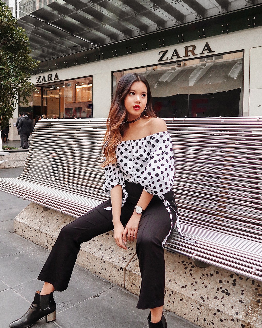 Cô em họ sang chảnh của cặp chị em gốc Việt từng gây bão Instagram vì đẹp, giỏi! Cô em họ sang chảnh của cặp chị em gốc Việt từng gây bão Instagram vì đẹp, giỏi!