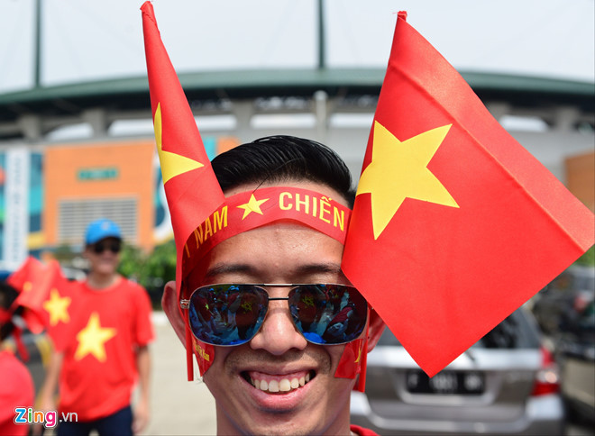Hàng triệu cổ động viên lặng người sau loạt penalty cân não