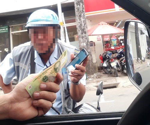 Vụ bòn rút phí đậu ôtô: Sẽ xử lý nghiêm Vụ bòn rút phí đậu ôtô: Sẽ xử lý nghiêm