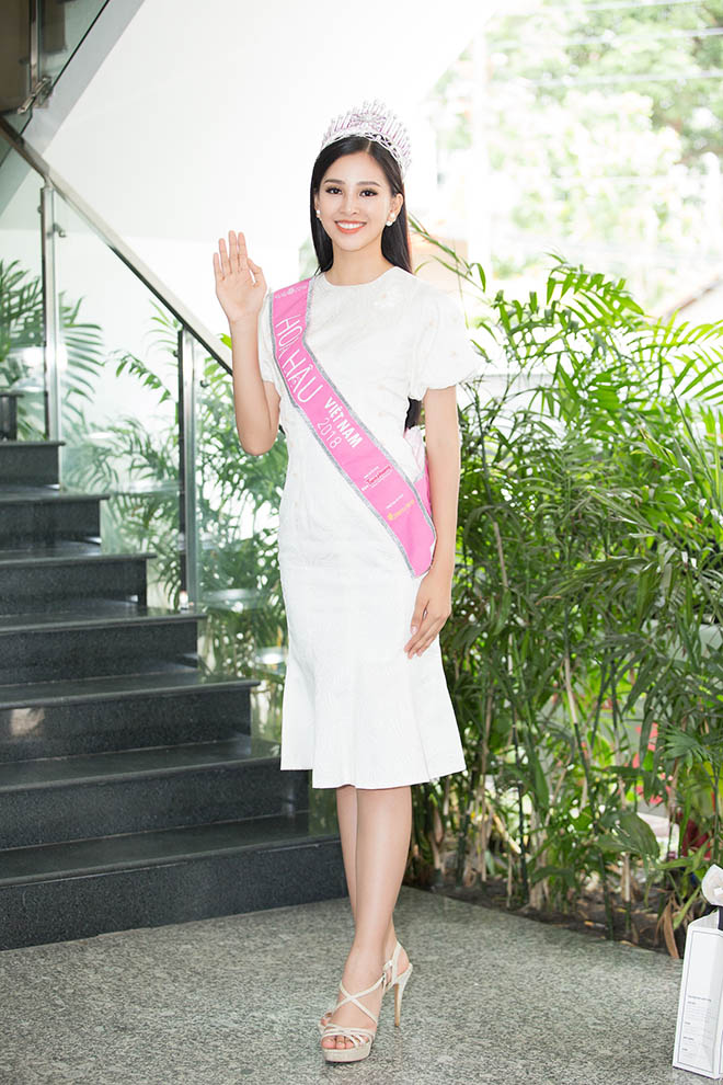 Top 3 Hoa hậu Việt Nam 2018 lần đầu đọ sắc sau đăng quang Top 3 Hoa hậu Việt Nam 2018 lần đầu đọ sắc sau đăng quang