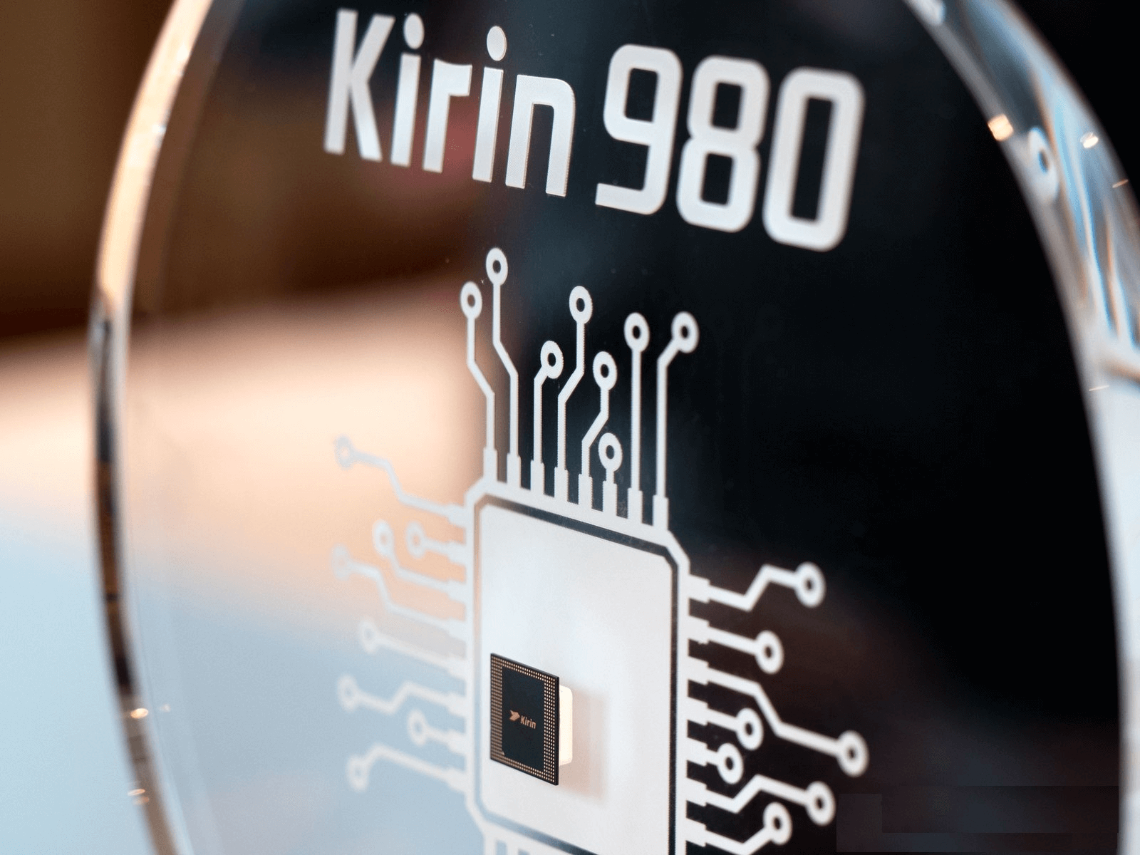 Điểm test hiệu năng của Kirin 980 thua xa Apple A12 Bionic