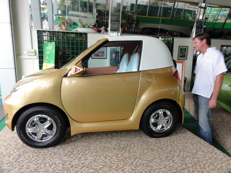 Ô tô điện 200 triệu do Campuchia sản xuất: Một kết cục không thể ngờ Ô tô điện 200 triệu do Campuchia sản xuất: Một kết cục không thể ngờ