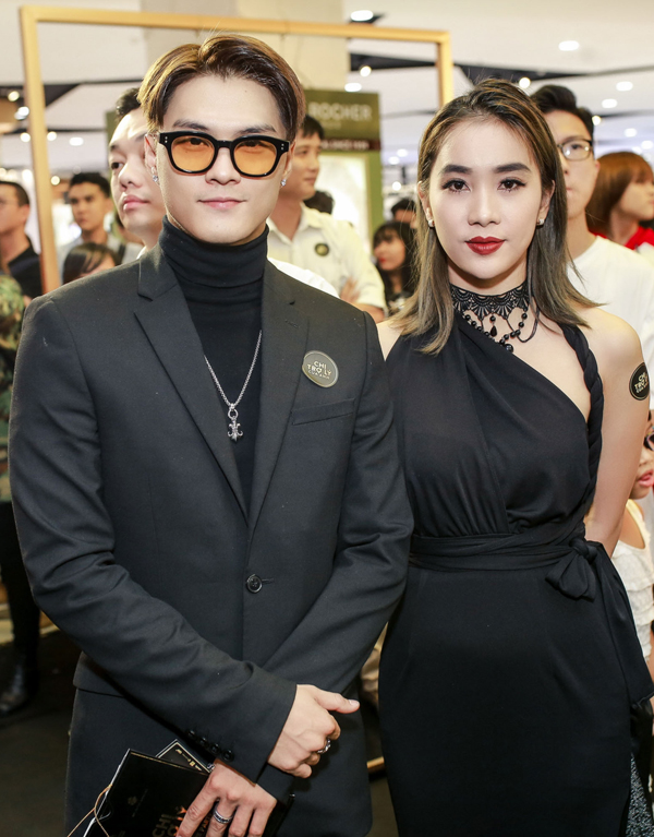 Lâm Vinh Hải đụng vợ cũ khi đi xem phim của Mỹ Tâm Lâm Vinh Hải đụng vợ cũ khi đi xem phim của Mỹ Tâm