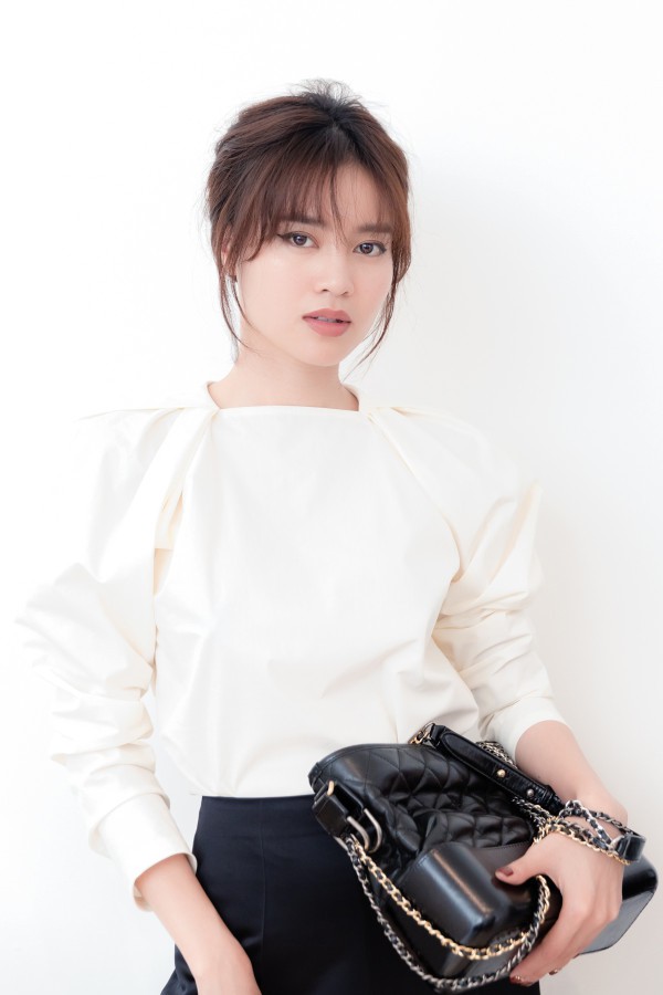 Cuộc sống giàu có của Ninh Dương Lan Ngọc: Đi xe tiền tỷ, sở hữu 2 căn hộ Cuộc sống giàu có của Ninh Dương Lan Ngọc: Đi xe tiền tỷ, sở hữu 2 căn hộ