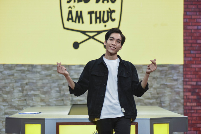MC Thành Trung sốc khi Hải Triều chặt chém tưng bừng, bắt nạt đồng nghiệp trên sóng truyền hình MC Thành Trung sốc khi Hải Triều chặt chém tưng bừng, bắt nạt đồng nghiệp trên sóng truyền hình